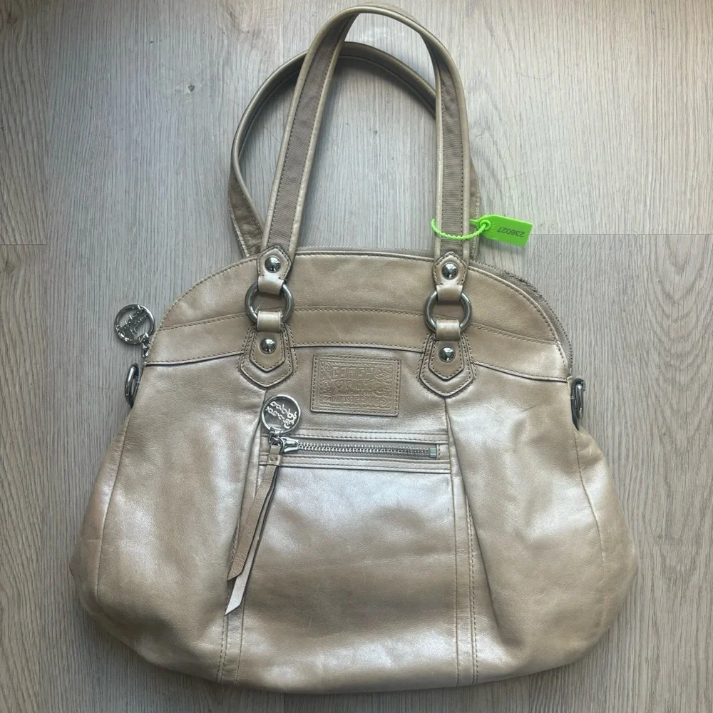 Coach Highlight Signature Poppy Tan Leather Shoulder Bag - Picture 2 of 11